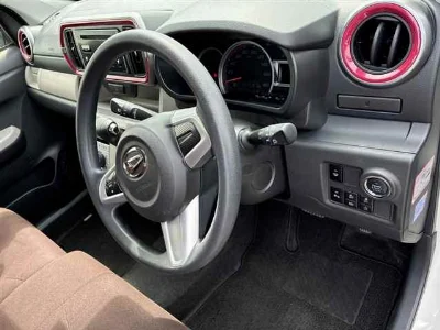 DAIHATSU BOON