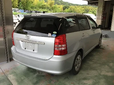 TOYOTA WISH