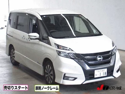 NISSAN SERENA