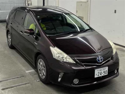 TOYOTA PRIUS ALPHA