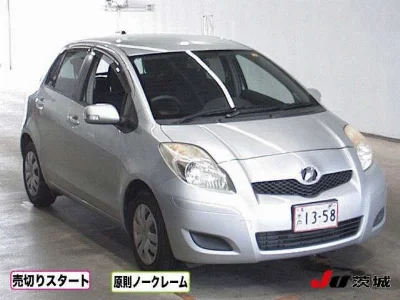 TOYOTA VITZ