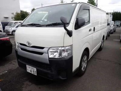 Toyota HiAce Van