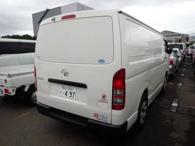 Toyota HiAce Van