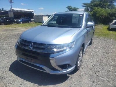 MITSUBISHI OUTLANDER PHEV