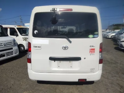 TOYOTA TOWN ACE VAN