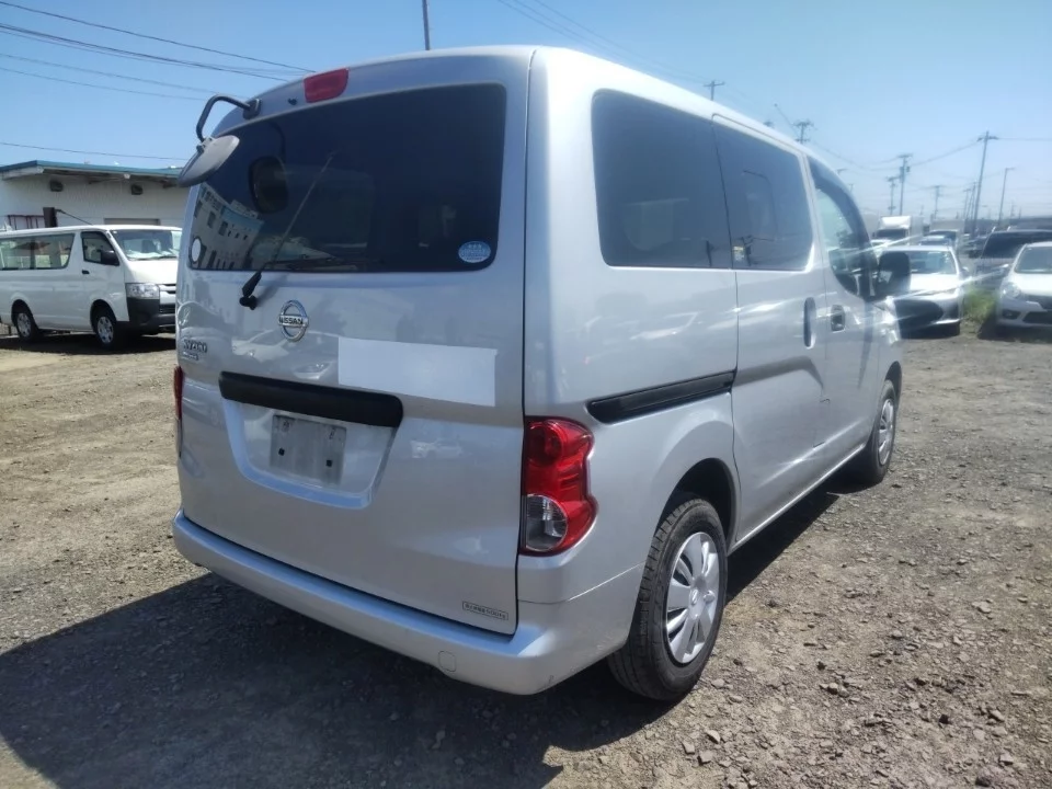 Nissan NV200 VANETTE  с аукциона в Японии