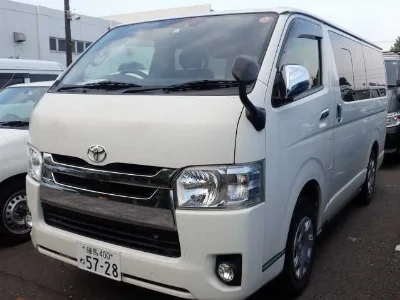 TOYOTA HIACE VAN