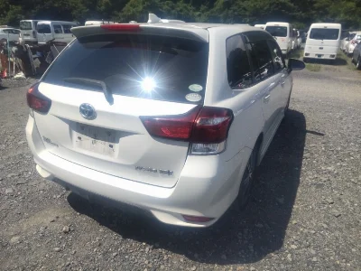 TOYOTA COROLLA FIELDER