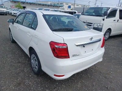 TOYOTA COROLLA AXIO