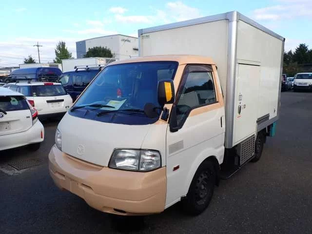 Mazda BONGO TRUCK  с аукциона в Японии