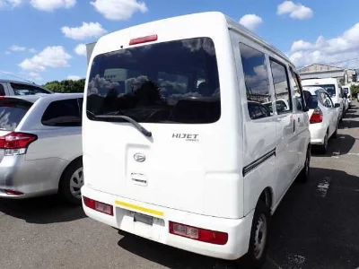 DAIHATSU HIJET VAN