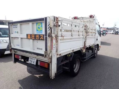 HINO DUTRO