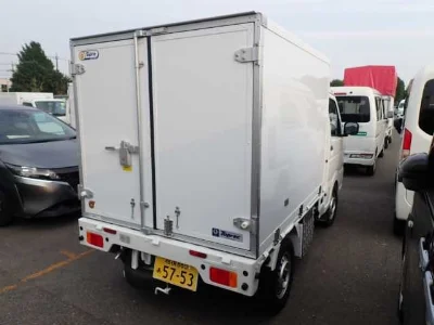 MAZDA SCRUM TRUCK
