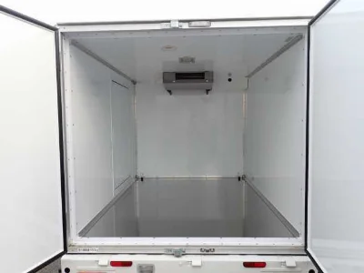 MAZDA SCRUM TRUCK