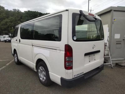 MAZDA BONGO BRAWNY