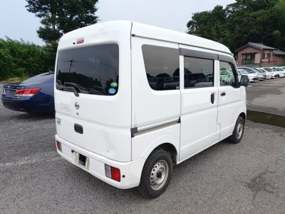 Nissan NV100 CLIPPER