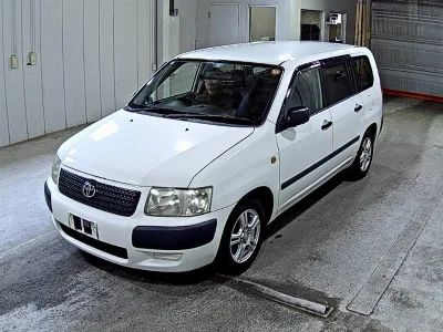 TOYOTA SUCCEED