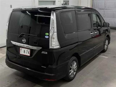 NISSAN SERENA