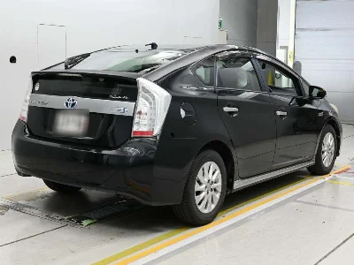 TOYOTA PRIUS PHV