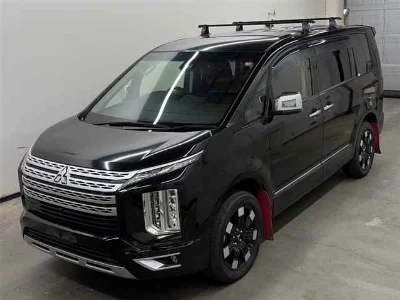 MITSUBISHI DELICA D5