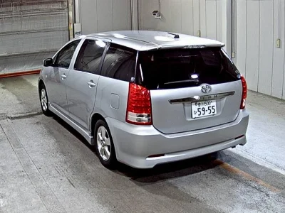 TOYOTA WISH