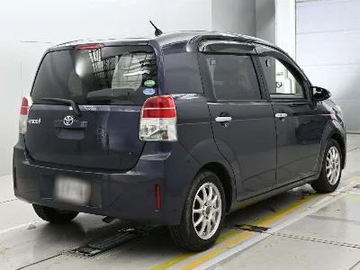 TOYOTA SPADE