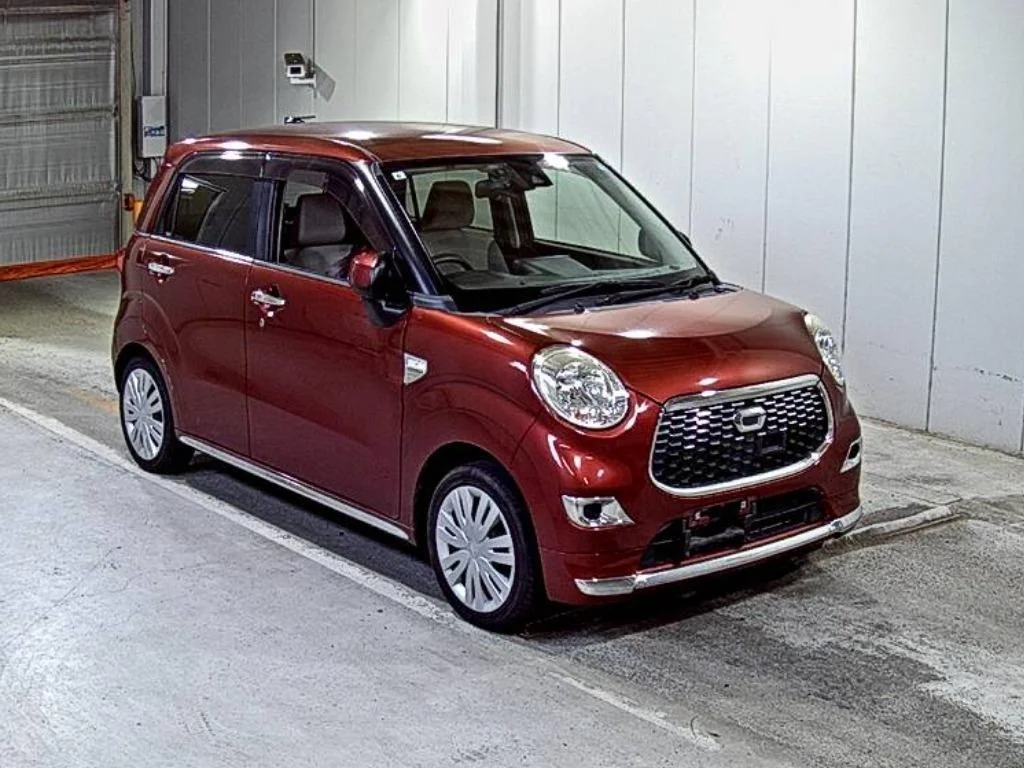 Daihatsu Cast  с аукциона в Японии