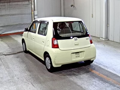 DAIHATSU ESSE