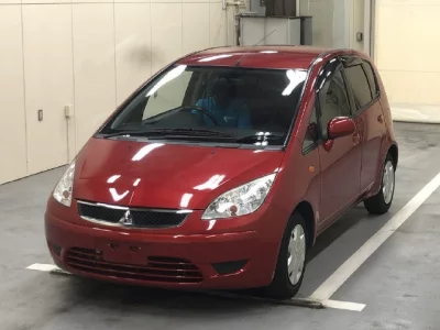 MITSUBISHI COLT