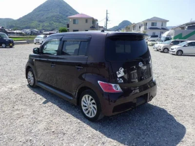 TOYOTA BB