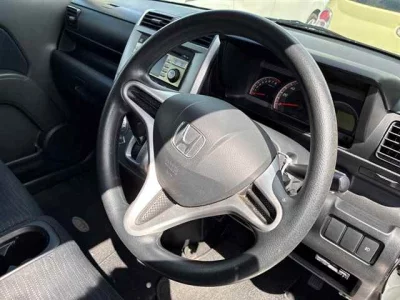 HONDA ZEST