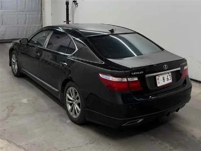 LEXUS LS