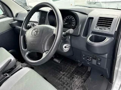 TOYOTA TOWN ACE VAN
