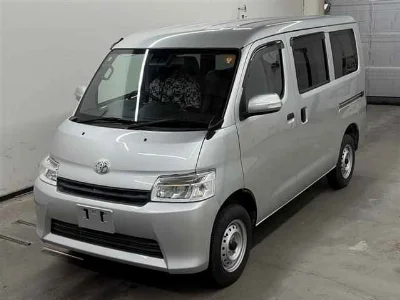 TOYOTA TOWN ACE VAN