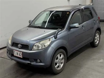 TOYOTA RUSH