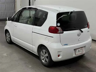 TOYOTA PORTE