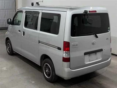 TOYOTA LITE ACE VAN