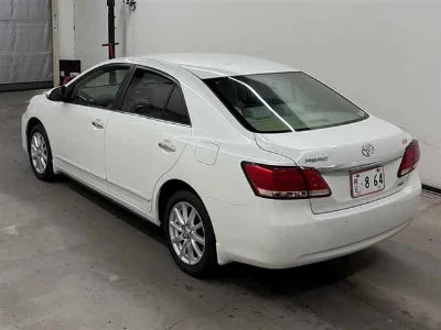 TOYOTA PREMIO