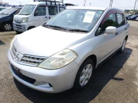 Nissan Tiida Latio