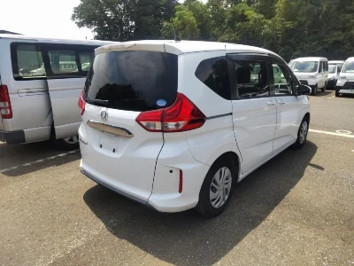 HONDA FREED+