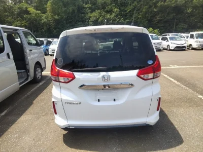 HONDA FREED+