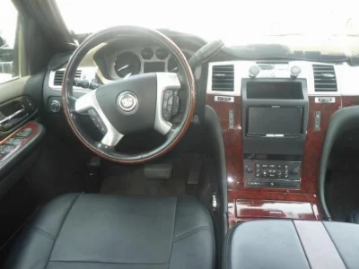 CADILLAC ESCALADE