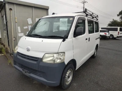 TOYOTA TOWN ACE VAN