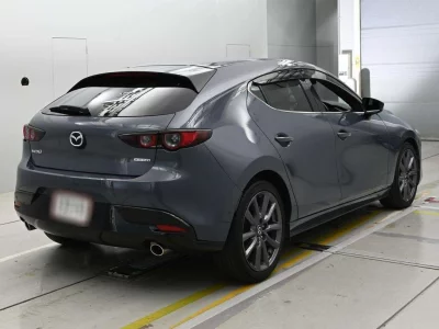MAZDA MAZDA3 FASTBACK
