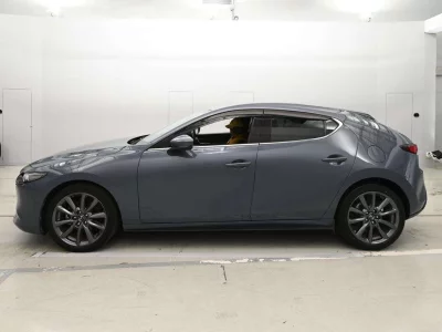 MAZDA MAZDA3 FASTBACK