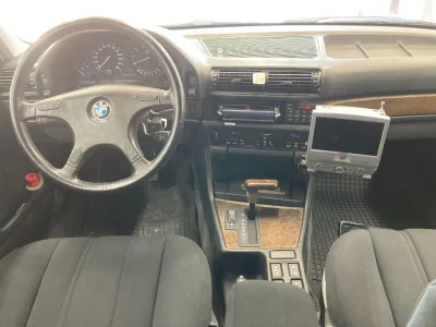 BMW 7 SERIES