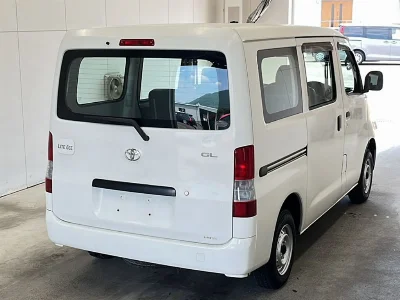 TOYOTA LITE ACE VAN