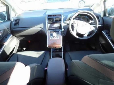 TOYOTA SAI