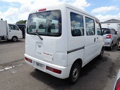 Daihatsu Hijet Cargo