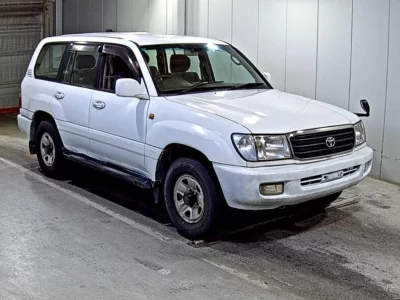 TOYOTA LAND CRUISER